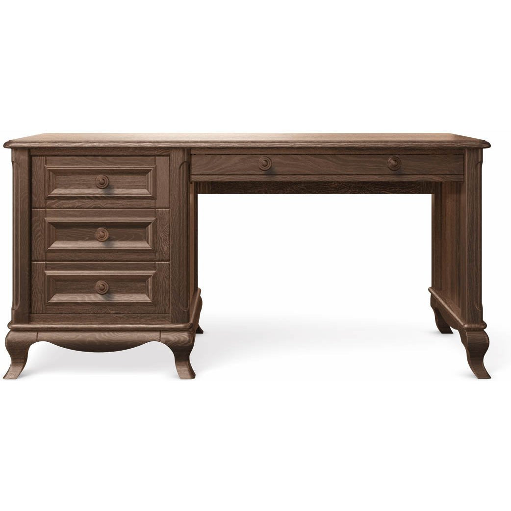 Romina Antonio Desk