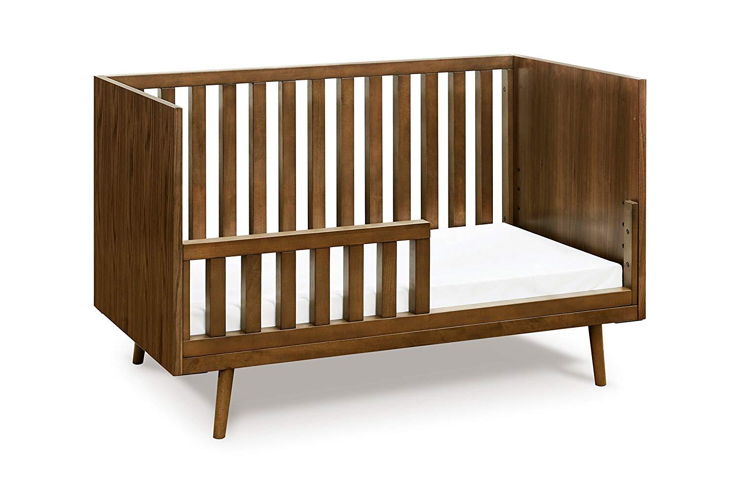 Ubabub Nifty Timber 3-In-1 Crib