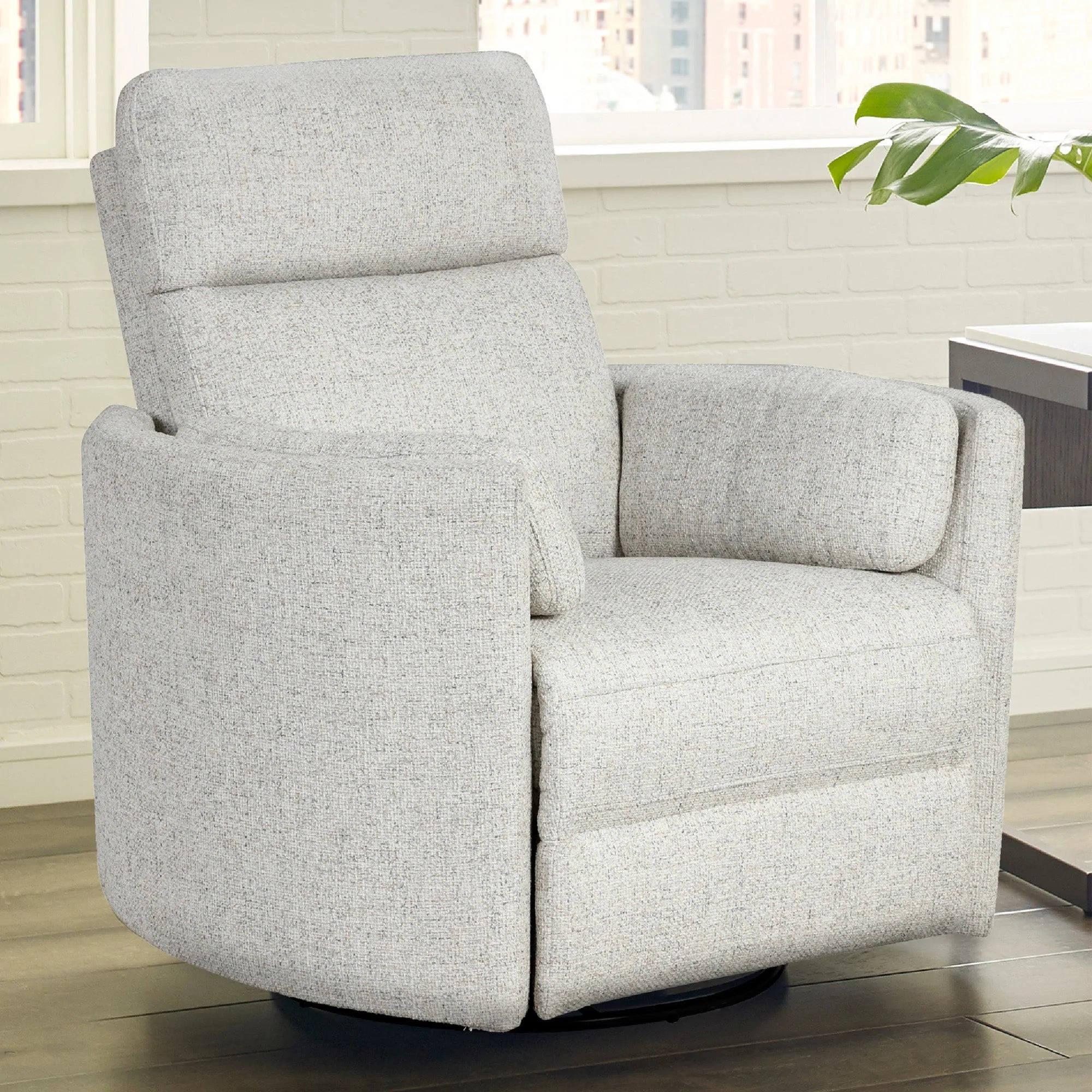 Brixy Radius Power Swivel Recliner